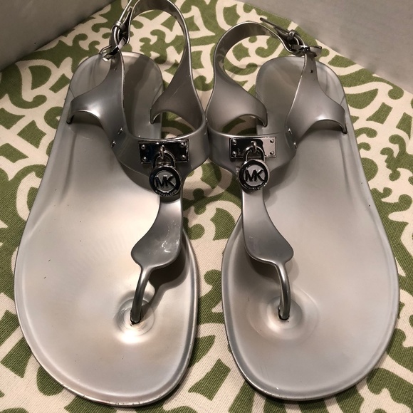 miley metallic jelly sandal